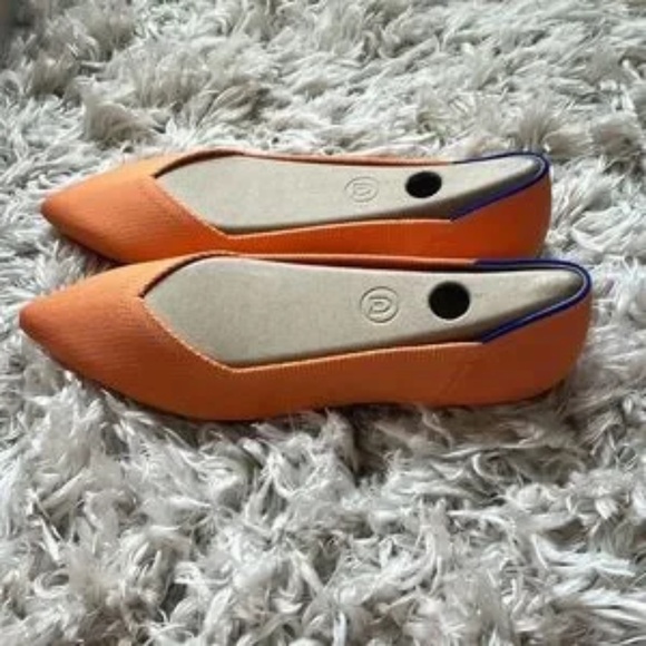 Rothy's The Point. NWT! - Picture 3 of 9